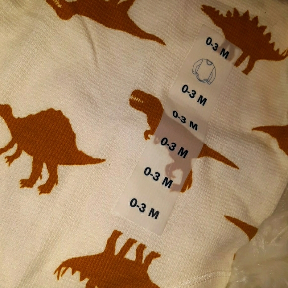 New with tags ☆OLD NAVY☆ Newborn Thermal Dinosaur Bodysuit☆ - Picture 9 of 12